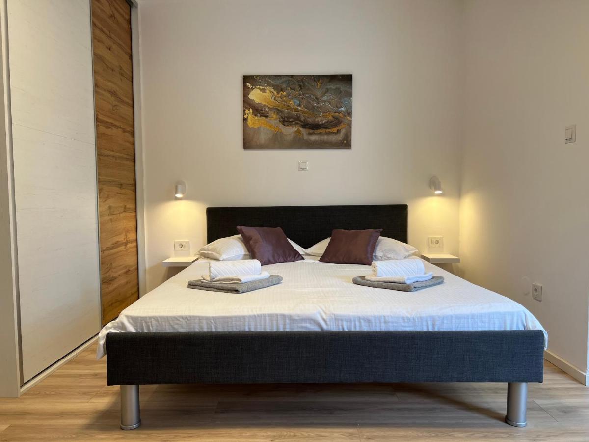 Apartmani Ivelic Supetar Dış mekan fotoğraf