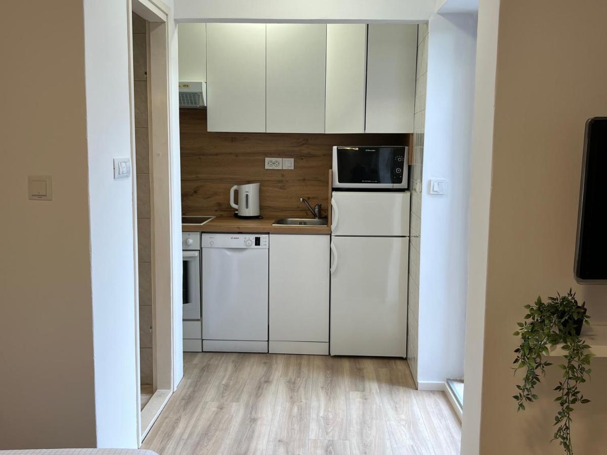 Apartmani Ivelic Supetar Dış mekan fotoğraf