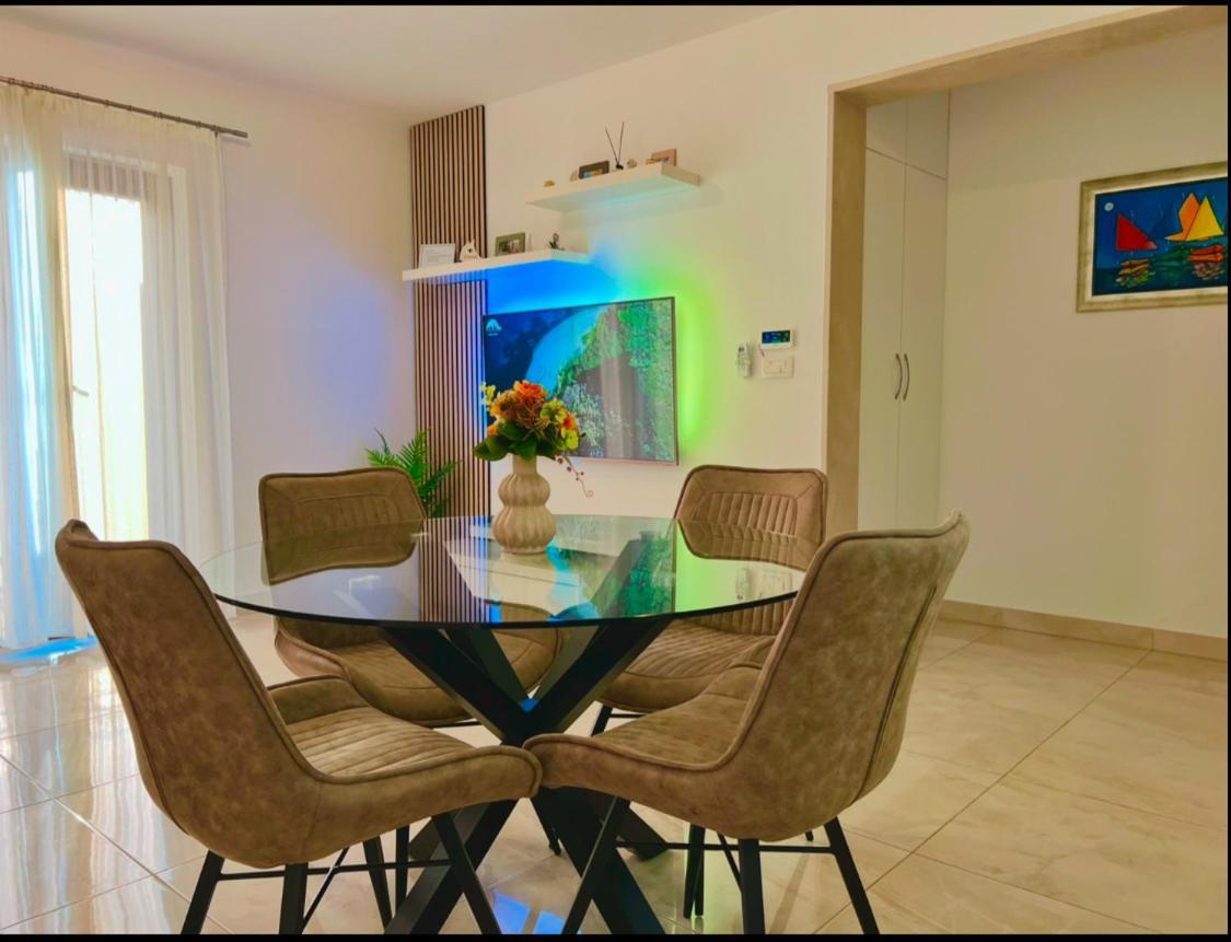 Apartmani Ivelic Supetar Dış mekan fotoğraf